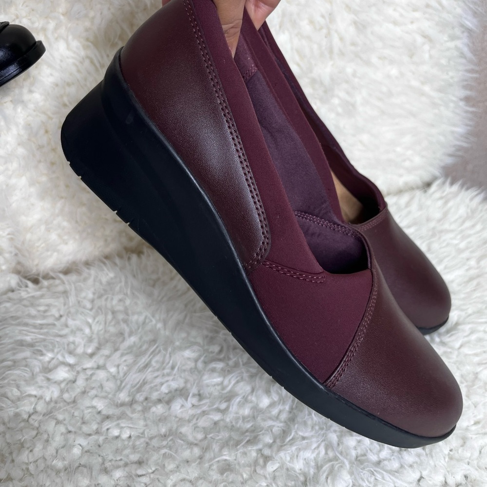 Clarks Women's Burgundy Slip-On Flats